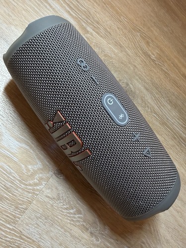 Jbl charge portable speaker - jbl,