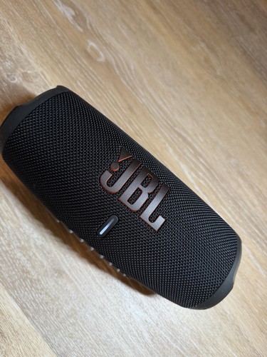 Jbl charge bluetooth - jbl,