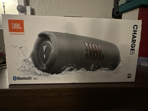 Jbl charge portable speaker - 5,